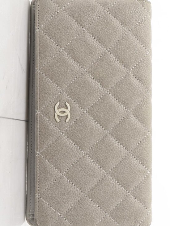 CHANEL Handbags - Chanel Wallet